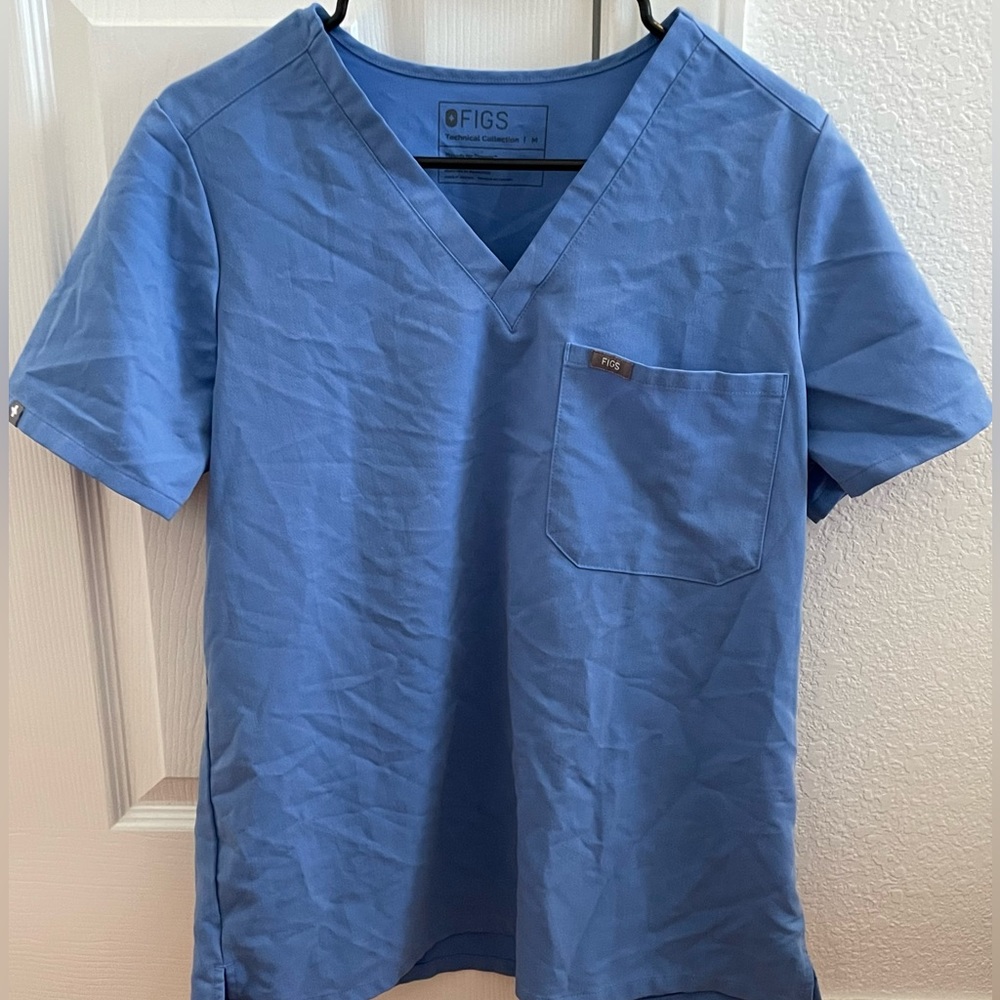 Figs Scrub Top